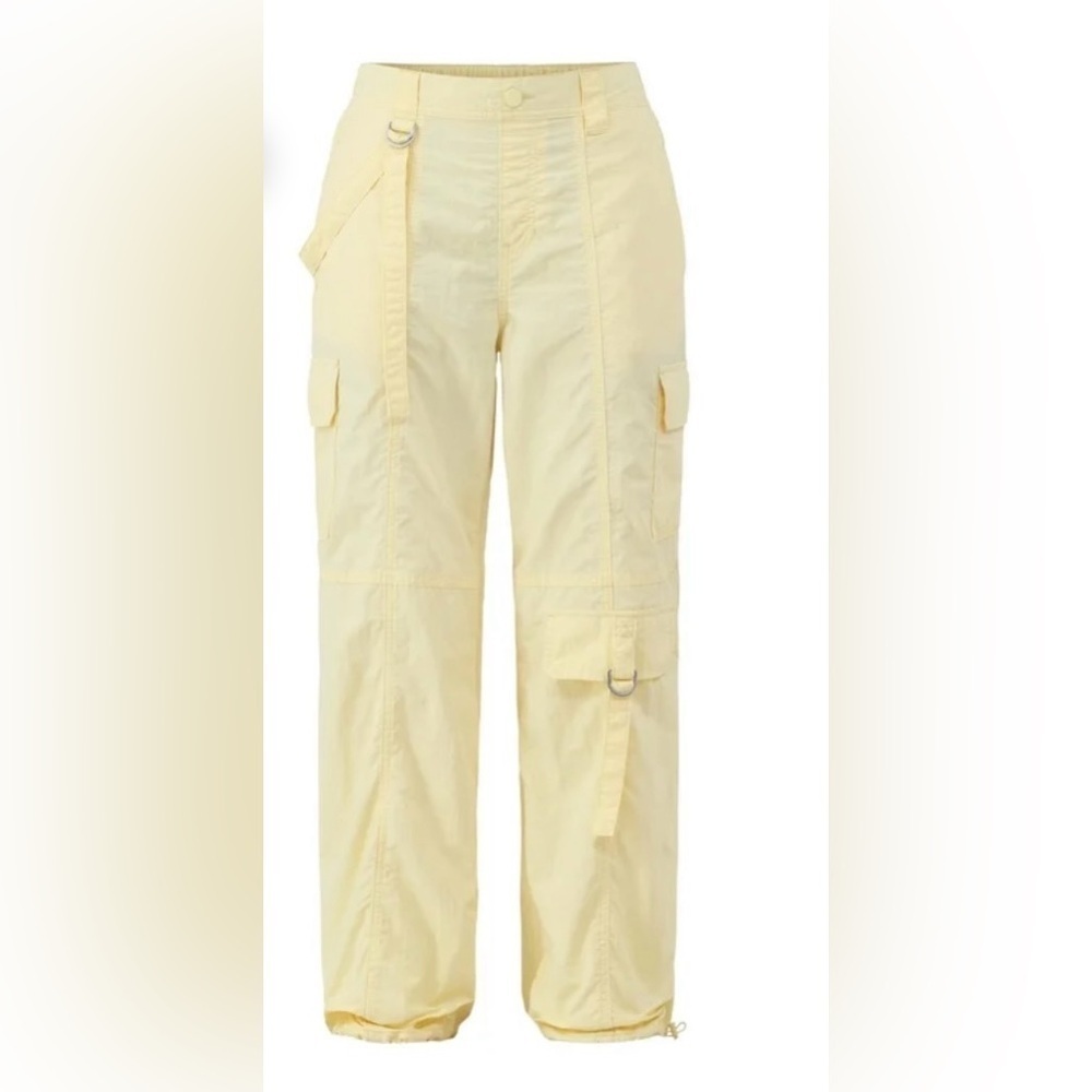 No Boundaries Yellow Cargo Pants